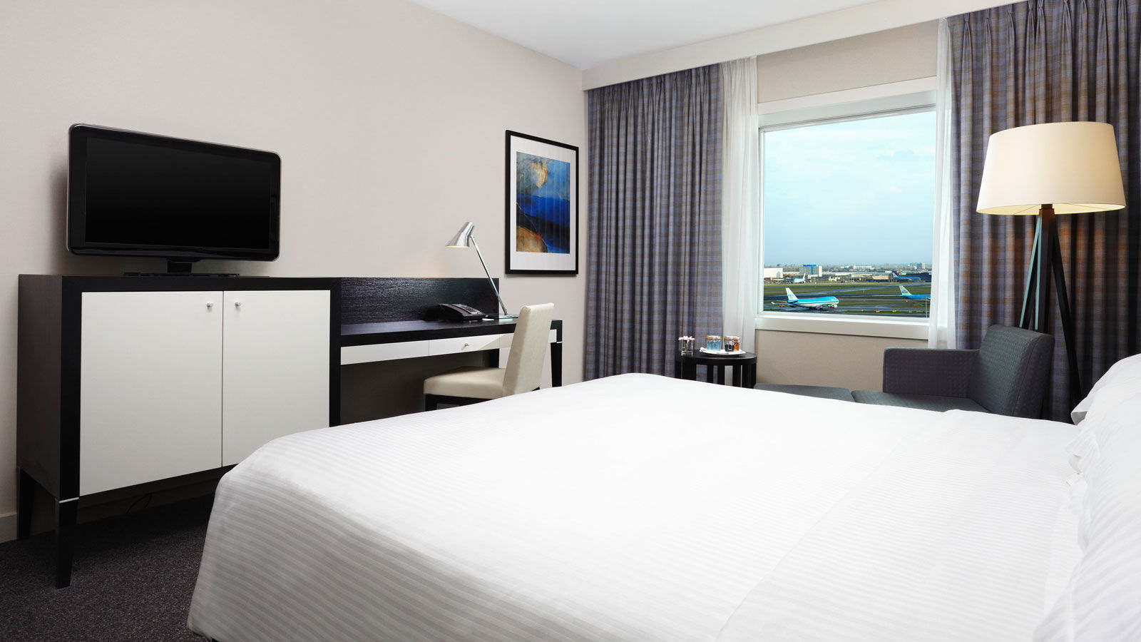 SPG Hot Escapes Sheraton Amsterdam Airport